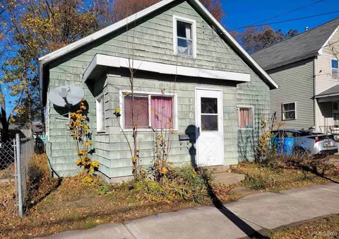316 W Michigan, Marquette, MI 49855