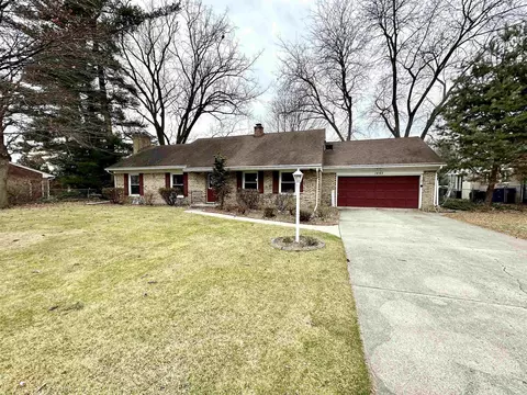 1465 Hawthorne, Saginaw, MI 48638