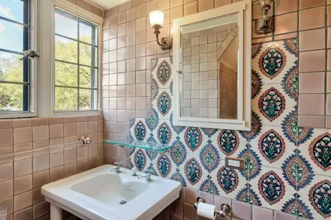16632 E Jefferson, Grosse Pointe Park, MI 48230 photo 34