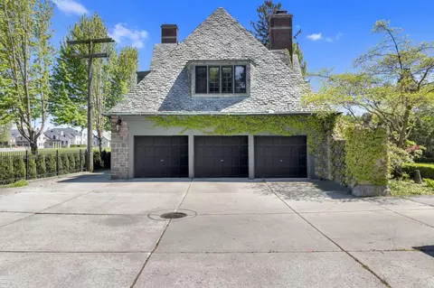 16632 E Jefferson, Grosse Pointe Park, MI 48230 photo 51
