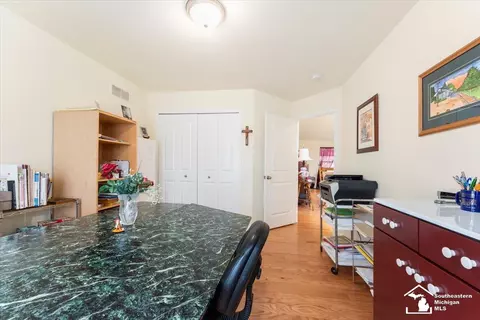 17297 Spartan Dr, Taylor, MI 48174 photo 17
