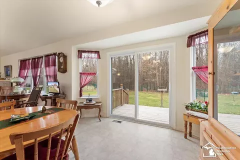 17297 Spartan Dr, Taylor, MI 48174 photo 13