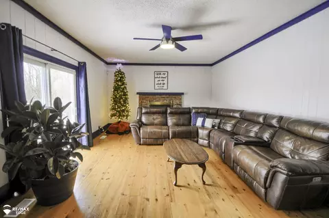 1198 S Morrish, Flint, MI 48532 photo 16
