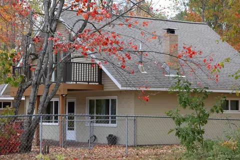 320 N Beauyan Lk, Little Lake, MI 49833