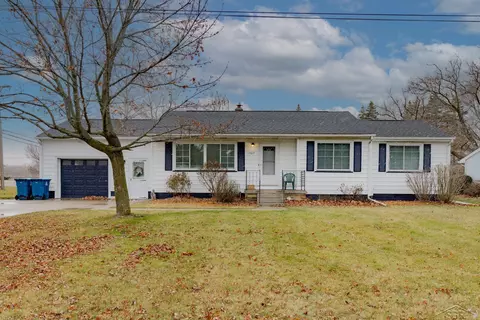 1507 Saint Marys, Essexville, MI 48732