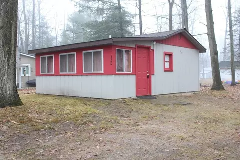 5396 Overhill, Harrison, MI 48625
