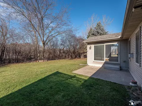1905 Winding Mdws, Monroe, MI 48162 photo 28