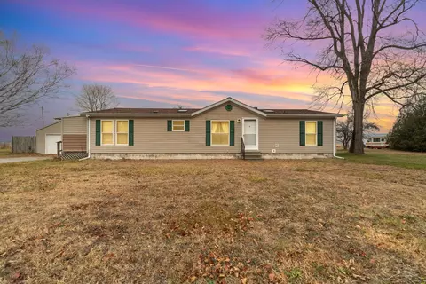845 E Whitefeather, Pinconning, MI 48650