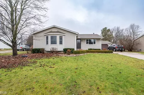 205 S Lester, Capac, MI 48014