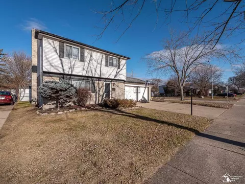 35916 Canyon, Westland, MI 48186