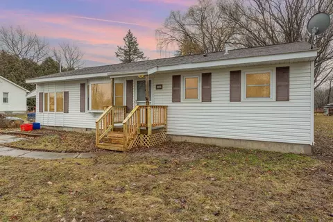 2063 W Midland, Auburn, MI 48611