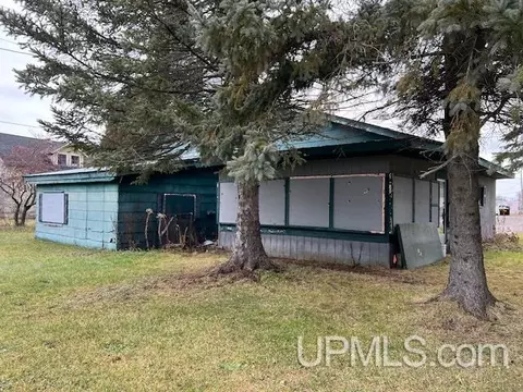 710 Prospect, Munising, MI 49862 photo 31