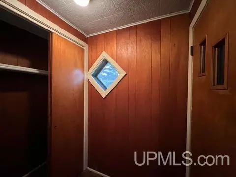 710 Prospect, Munising, MI 49862 photo 23