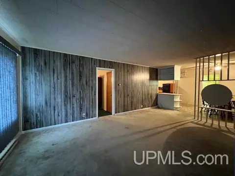 710 Prospect, Munising, MI 49862 photo 2