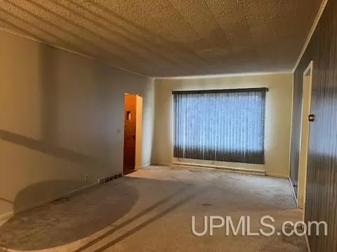 710 Prospect, Munising, MI 49862 photo 11
