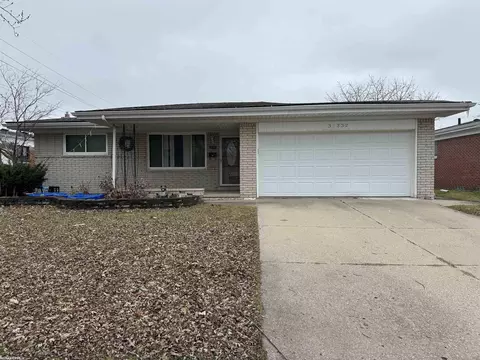 31332 Acton, Warren, MI 48092