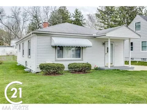 117 Exmoor, Waterford, MI 48328