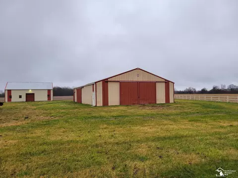 4710 Ohara, Carleton, MI 48117 photo 2