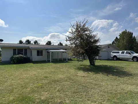 4571 W Lyon, Hurley, WI 54534