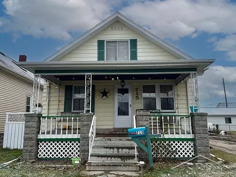715 S Jackson, Bay City, MI 48706