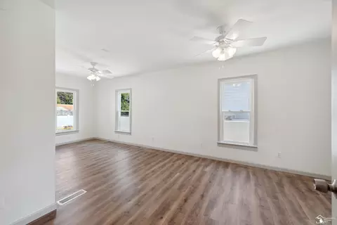 311 E Noble, Monroe, MI 48162 photo 8