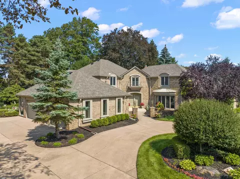 14 Stratton, Grosse Pointe Shores, MI 48236 photo 3