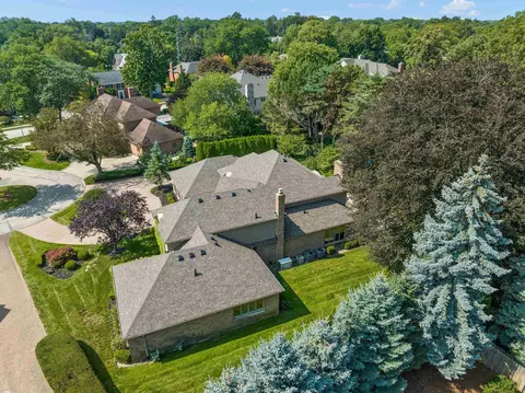 14 Stratton, Grosse Pointe Shores, MI 48236 photo 12