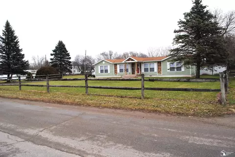 1061 Union, Monroe, MI 48161