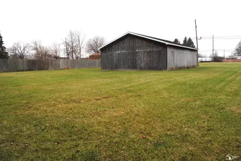 1061 Union, Monroe, MI 48161 photo 28
