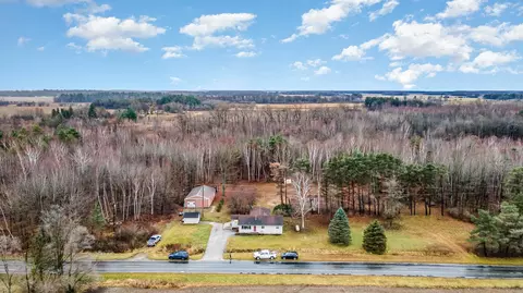 3170 Tittabawassee, Hemlock, MI 48626