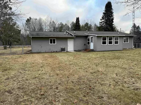 Exterior - 4075 W Pratt Lk, Gladwin, MI 48624 photo 6 of 14