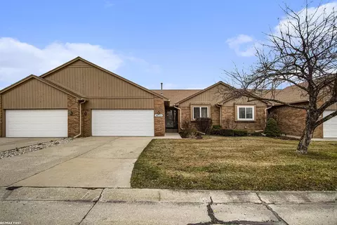 16715 Kyla, Clinton Township, MI 48038