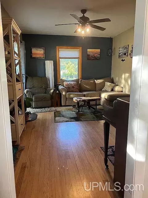 17811 Lee, L'anse, MI 49946 photo 6