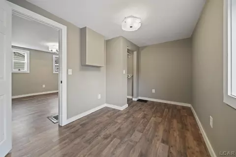 712 N Locust, Adrian, MI 49221 photo 10
