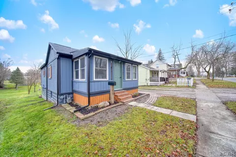 712 N Locust, Adrian, MI 49221