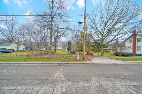 712 N Locust, Adrian, MI 49221 photo 41