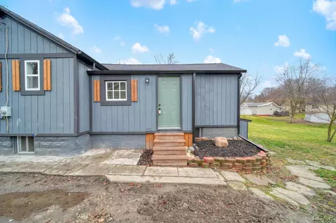 712 N Locust, Adrian, MI 49221 photo 27