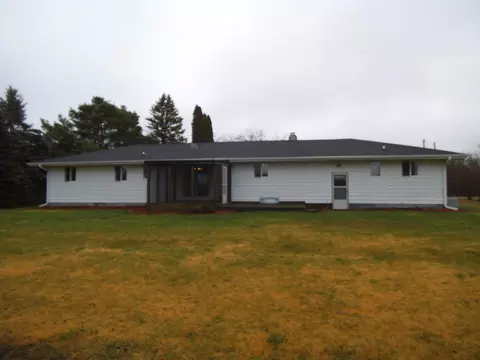 435 Wetters, Kawkawlin, MI 48631 photo 3