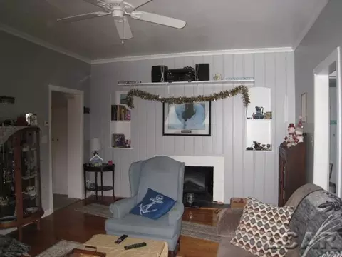 129 Bates, Jackson, MI 49202 photo 12