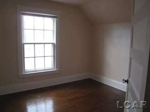 129 Bates, Jackson, MI 49202 photo 49