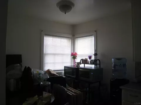 129 Bates, Jackson, MI 49202 photo 19