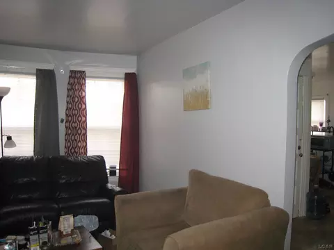 129 Bates, Jackson, MI 49202 photo 23
