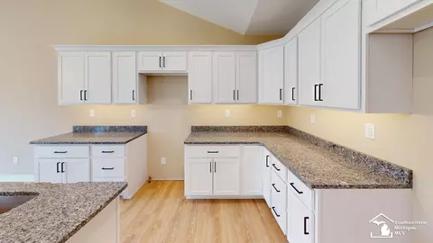 Kitchen - 4935 Skylark, Monroe, MI 48161 photo 1 of 2