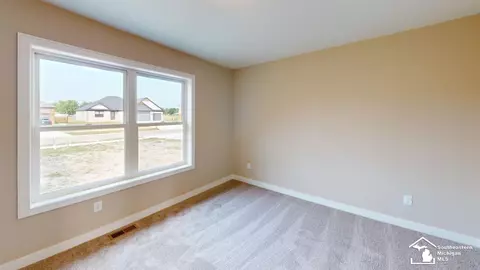 Bedroom - 4935 Skylark, Monroe, MI 48161 photo 3 of 6
