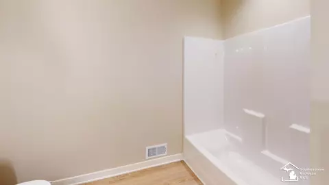 Bath - 4935 Skylark, Monroe, MI 48161 photo 2 of 2