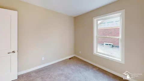 Bedroom - 4935 Skylark, Monroe, MI 48161 photo 5 of 6