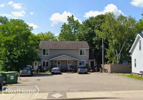 221 W Main, Durand, MI 48429