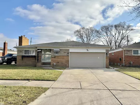 26302 Newport, Warren, MI 48089