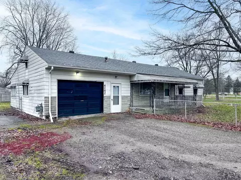 4242 N Belsay, Flint, MI 48506