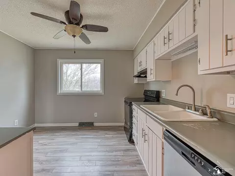 1506 Fox Run, Tecumseh, MI 49286 photo 8